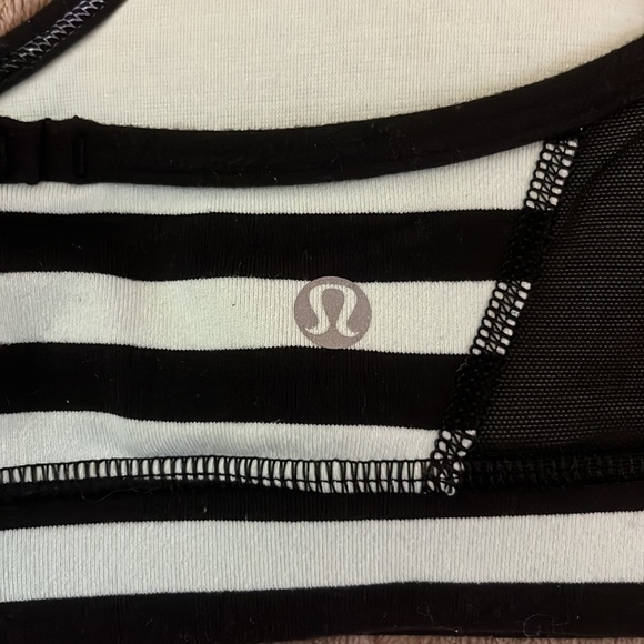 Lululemon bra - Picture 3 of 3